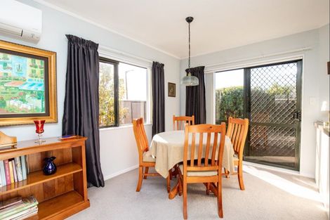 Photo of property in 9a Walton Place, Ngatea, 3503