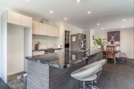 Photo of property in 40 Queen Street, Winton, 9720