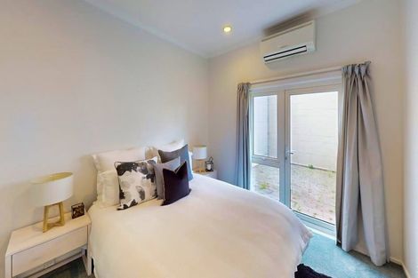 Photo of property in 4a Macdonald Crescent, Te Aro, Wellington, 6011