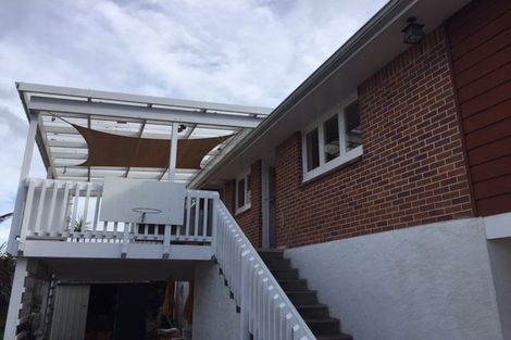 Photo of property in 17 School Road, Riverhead, 0820