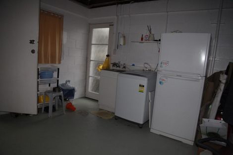 Photo of property in 2/163 Forrest Hill Road, Forrest Hill, Auckland, 0620