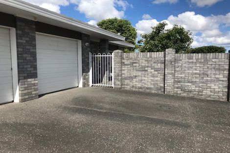 Photo of property in 12 Suncrest Drive, West Harbour, Auckland, 0618