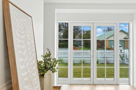 Photo of property in 2/6 Ensors Road, Opawa, Christchurch, 8023