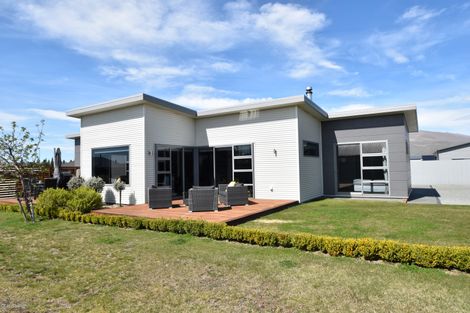 Photo of property in 12 Grandvue Drive, Twizel, 7901