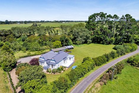 Photo of property in 115 Mangawara Road, Egmont Village, New Plymouth, 4371