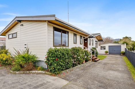 Photo of property in 36 Neri Crescent, Pomare, Rotorua, 3015