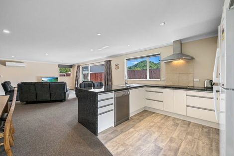 Photo of property in 23 Admiralty Place, Waikawa, Picton, 7220