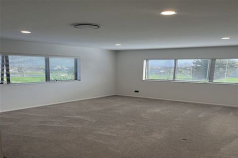 Photo of property in 5 Wyon Way, Flat Bush, Auckland, 2016