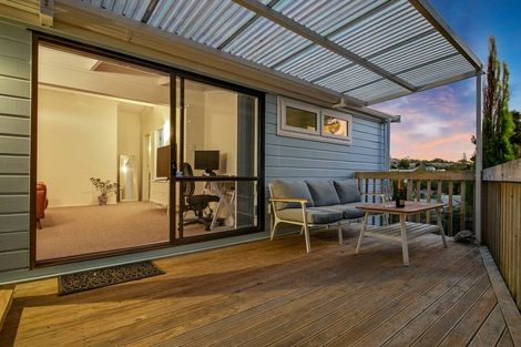 Photo of property in 107a Brian Crescent, Stanmore Bay, Whangaparaoa, 0932