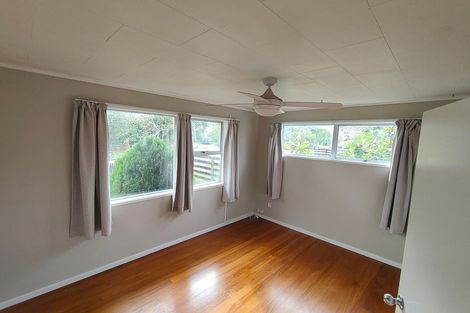Photo of property in 59 Chilcott Road, Henderson, Auckland, 0612