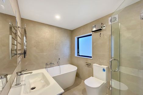 Photo of property in 38 Astoria Place, Northpark, Auckland, 2013