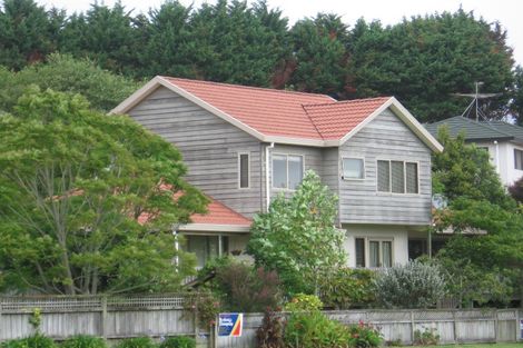 Photo of property in 24 Ponderosa Drive, Oteha, Auckland, 0632