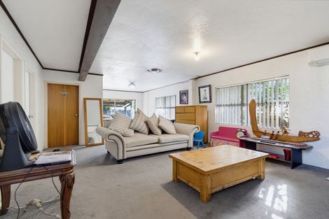 Photo of property in 7 Selwyn Road, Manurewa, Auckland, 2102