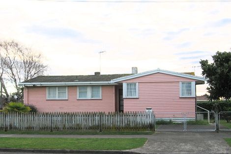 Photo of property in 2 Matai Street, Otaki, 5512