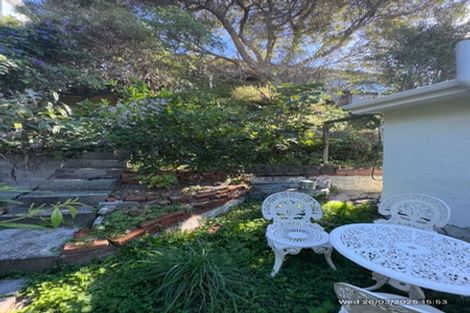 Photo of property in 10a Oriental Terrace, Mount Victoria, Wellington, 6011