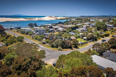 Photo of property in 38 Moir Point Road, Mangawhai Heads, Mangawhai, 0505