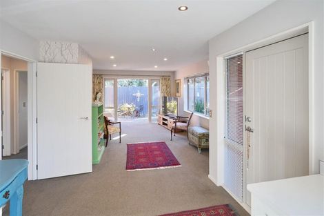 Photo of property in 2/17 Field Terrace, Upper Riccarton, Christchurch, 8041