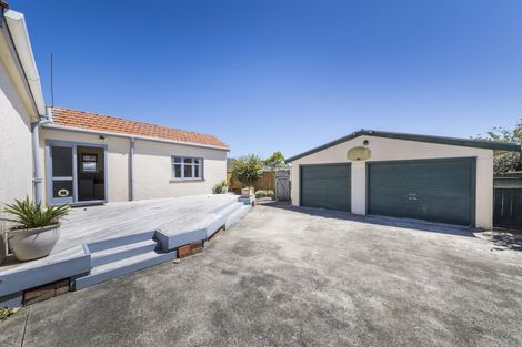 Photo of property in 629 Featherston Street, Roslyn, Palmerston North, 4414