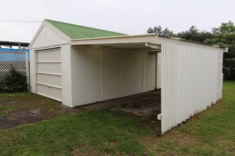 Photo of property in 10 Gloucester Road, Manurewa, Auckland, 2102