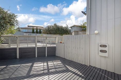 Photo of property in 2/55 Monarch Avenue, Hillcrest, Auckland, 0627
