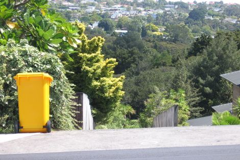 Photo of property in 2/132 Birkenhead Avenue, Birkenhead, Auckland, 0626