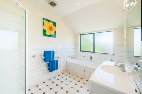 Photo of property in 206 Matai Road, Raumati Beach, Paraparaumu, 5032