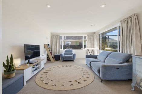 Photo of property in 35 Woodgrove Avenue, North New Brighton, Christchurch, 8083