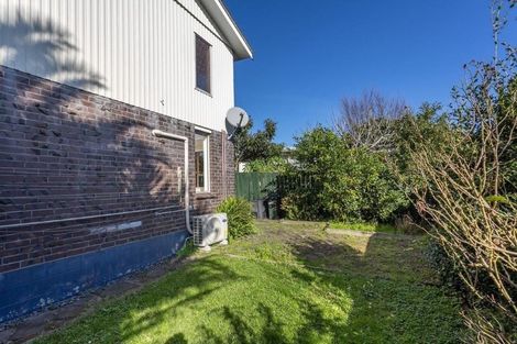 Photo of property in 4/90 Lynwood Road, New Lynn, Auckland, 0600