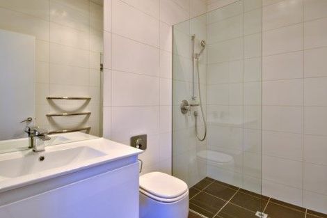 Photo of property in 11a Dublin Street, Queenstown, 9300
