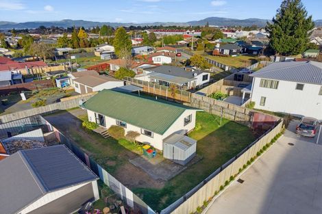 Photo of property in 1b Isobel Street, Fairy Springs, Rotorua, 3015