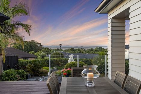 Photo of property in 25 Haden Place, Omokoroa, 3114