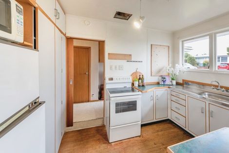 Photo of property in 12 Lenox Grove, Johnsonville, Wellington, 6037