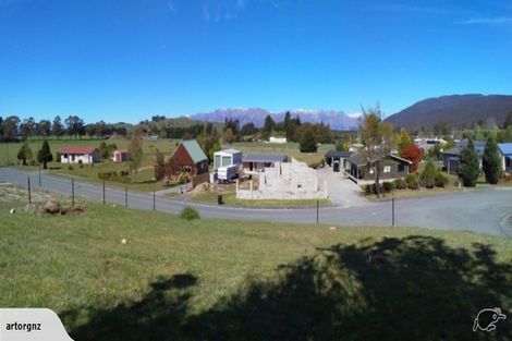 Photo of property in 19 Muriwai Drive, Manapouri, 9679