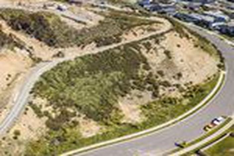 Photo of property in 155 Navigation Drive, Whitby, Porirua, 5024