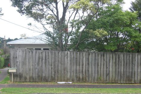 Photo of property in 2/46 Roberts Road, Glenfield, Auckland, 0629