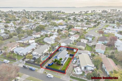 Photo of property in 8 Justamere Place, Weymouth, Auckland, 2103