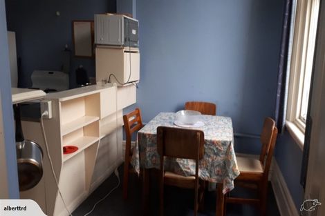 Photo of property in 60 Royal Terrace, Dunedin Central, Dunedin, 9016