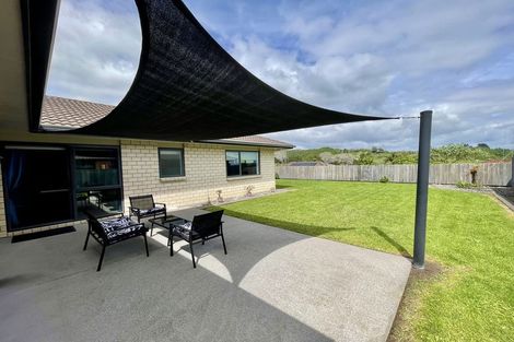 Photo of property in 30 Kestrel Avenue, Welcome Bay, Tauranga, 3112