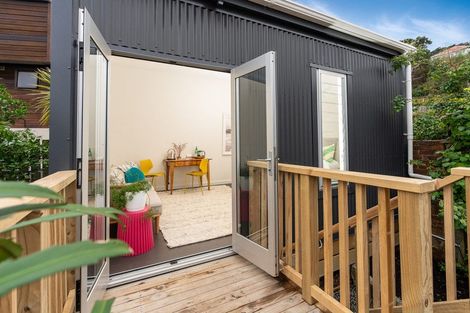 Photo of property in 93 Elizabeth Street, Mount Victoria, Wellington, 6011