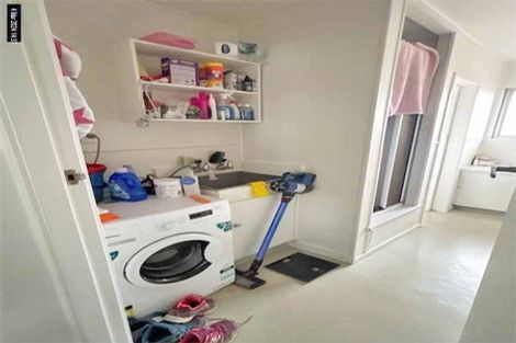 Photo of property in 1/40 Charlemont Street, Whitiora, Hamilton, 3200