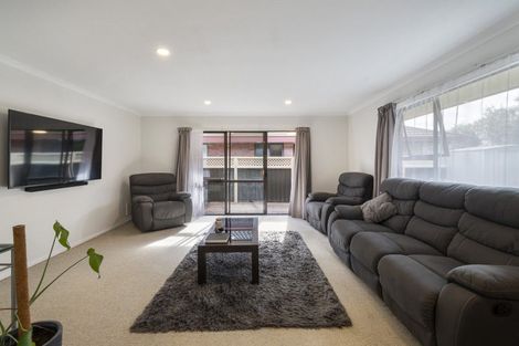 Photo of property in 6 Hammond Street, Bulls, 4818