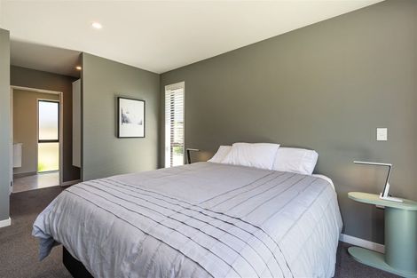 Photo of property in 21 Allied Road, Halswell, 8025