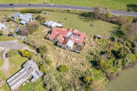 Photo of property in 51 Whangaehu Village Road, Whangaehu, Wanganui, 4581