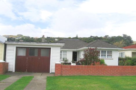 Photo of property in 36 Oxford Street, Tawa, Wellington, 5028