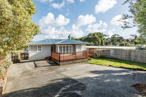 Photo of property in 1/120 Archers Road, Glenfield, Auckland, 0629