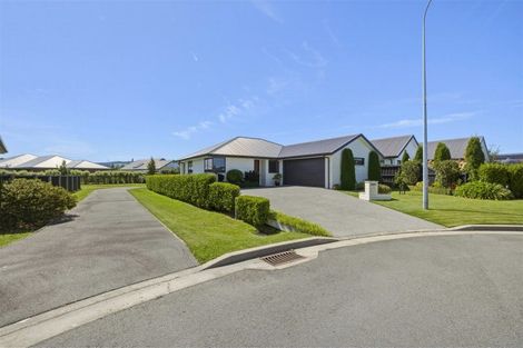 Photo of property in 11 Wyllie Place, Amberley, 7410