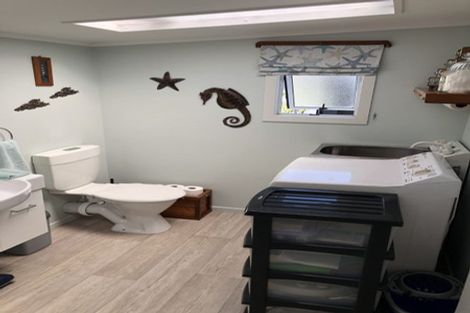 Photo of property in 1a Marine Parade, Carters Beach, Westport, 7825