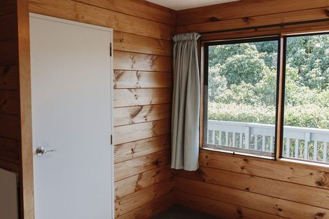 Photo of property in 6 Gates Road, Waikanae Beach, Waikanae, 5036