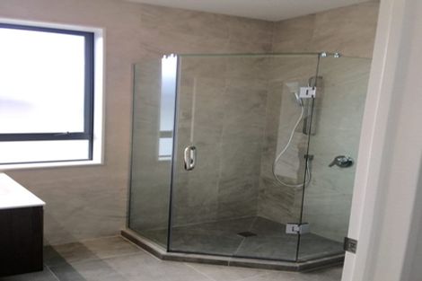 Photo of property in 26 Para Close, Fairview Heights, Auckland, 0632