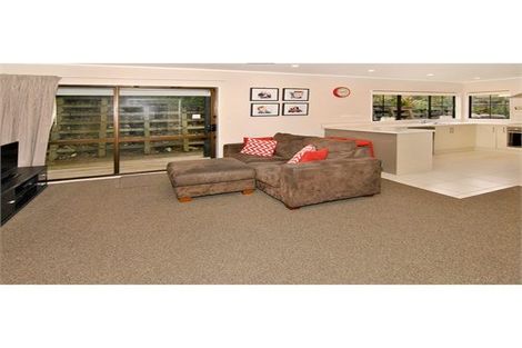 Photo of property in 74 Cortina Avenue, Johnsonville, Wellington, 6037